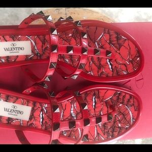 Rockstud Jelly Thong Sandals